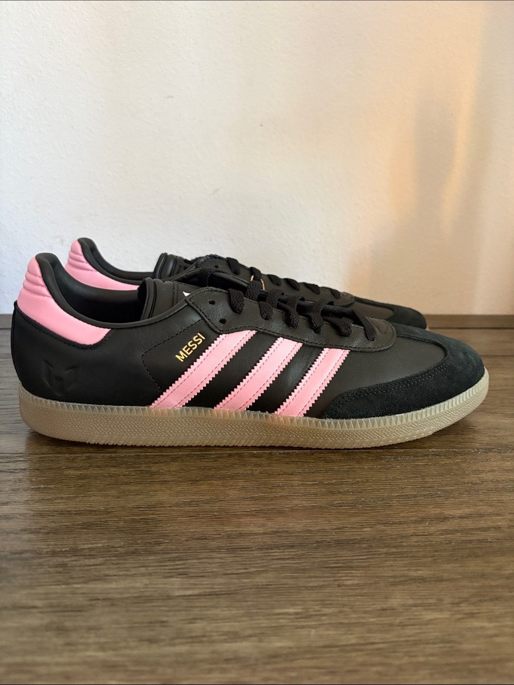NIB [adidas] Samba Messi Indoor Soccer Shoes Sneakers Pink/Black Men’s 12 - Picture 7 of 15